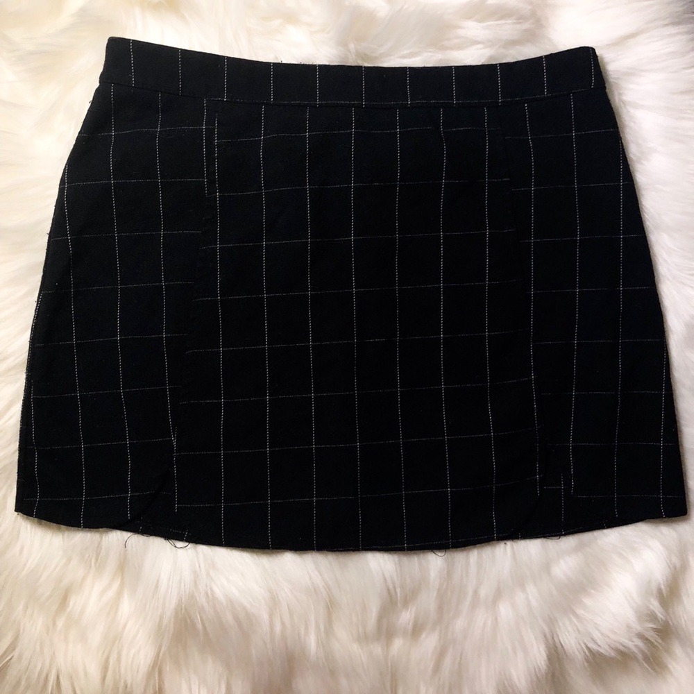 Brandy Melville grid skirt
